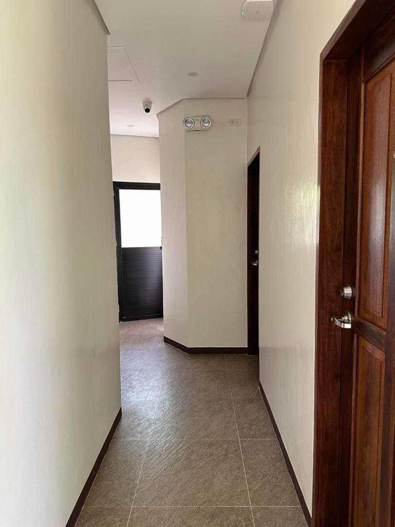 Jaijai'S Backpackers Inn Coron Buitenkant foto